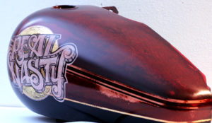 Harley Davidson custom retro vintage paint foglia oro Real Nasty